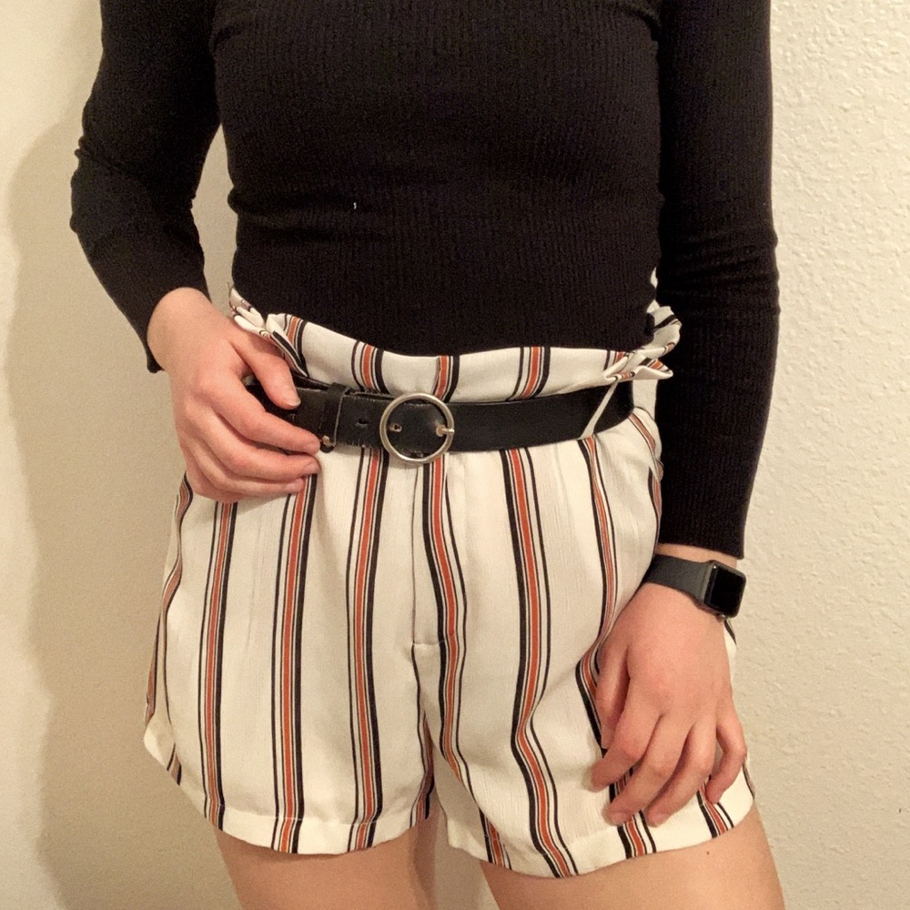 In-style pinstriped shorts- high waisted